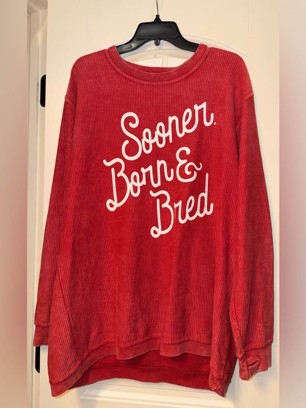 OU Sooners long sleeve pullover by Royce size Large with thumb holes